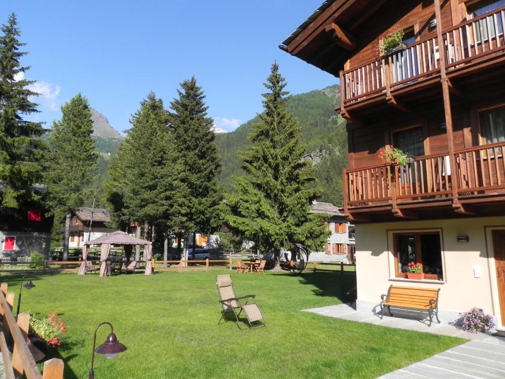 Villa Americana Chambres D'Hotes Champoluc Dış mekan fotoğraf