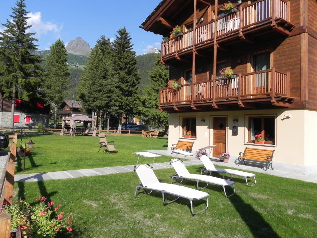 Villa Americana Chambres D'Hotes Champoluc Dış mekan fotoğraf