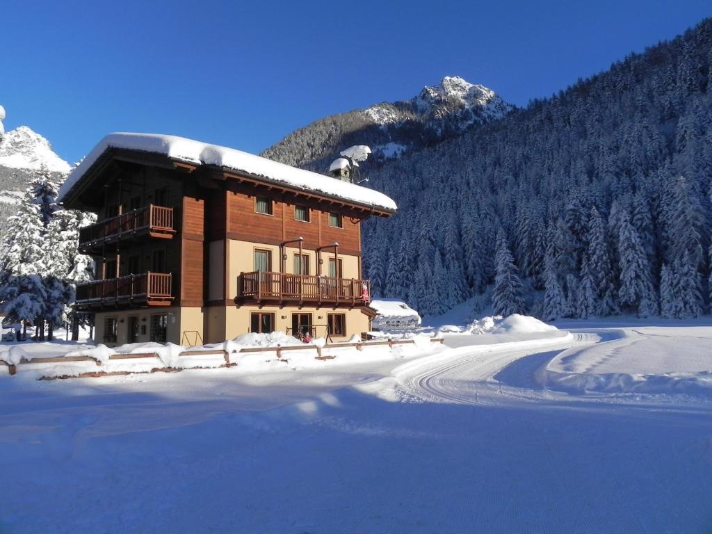Villa Americana Chambres D'Hotes Champoluc Dış mekan fotoğraf