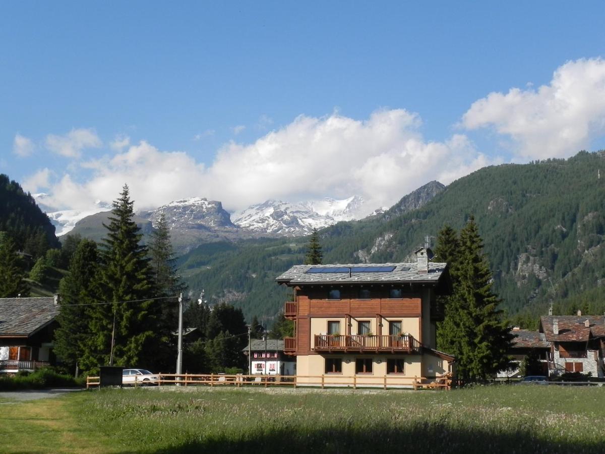 Villa Americana Chambres D'Hotes Champoluc Dış mekan fotoğraf